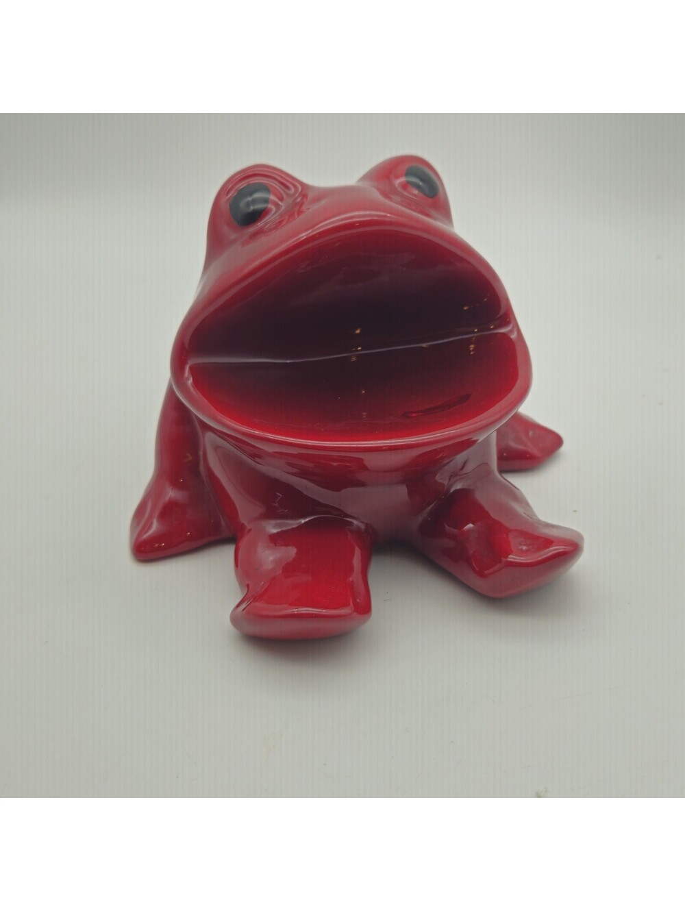 MCM Burgandy Ceramic Frog Toothpaste/Toothbrush Holder